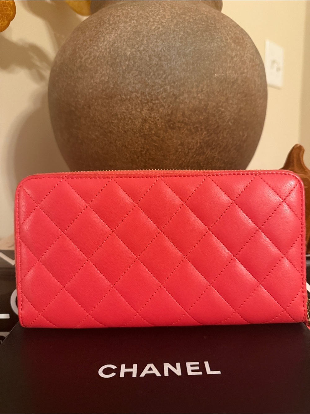 Chanel Wallet - Picture 3 of 12
